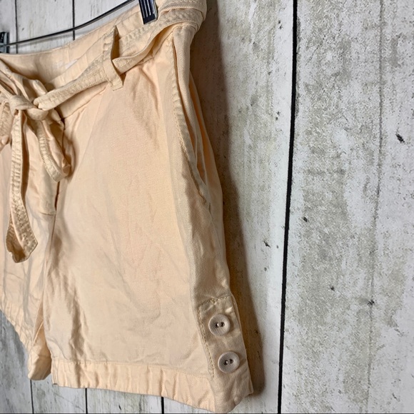 J Crew Linen Shorts G2 - Picture 2 of 4